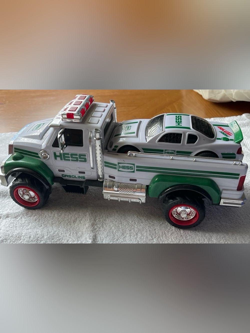Hess Gas & Oil Hess Express Truck w/ Racing Car Set, White/Green, 2011